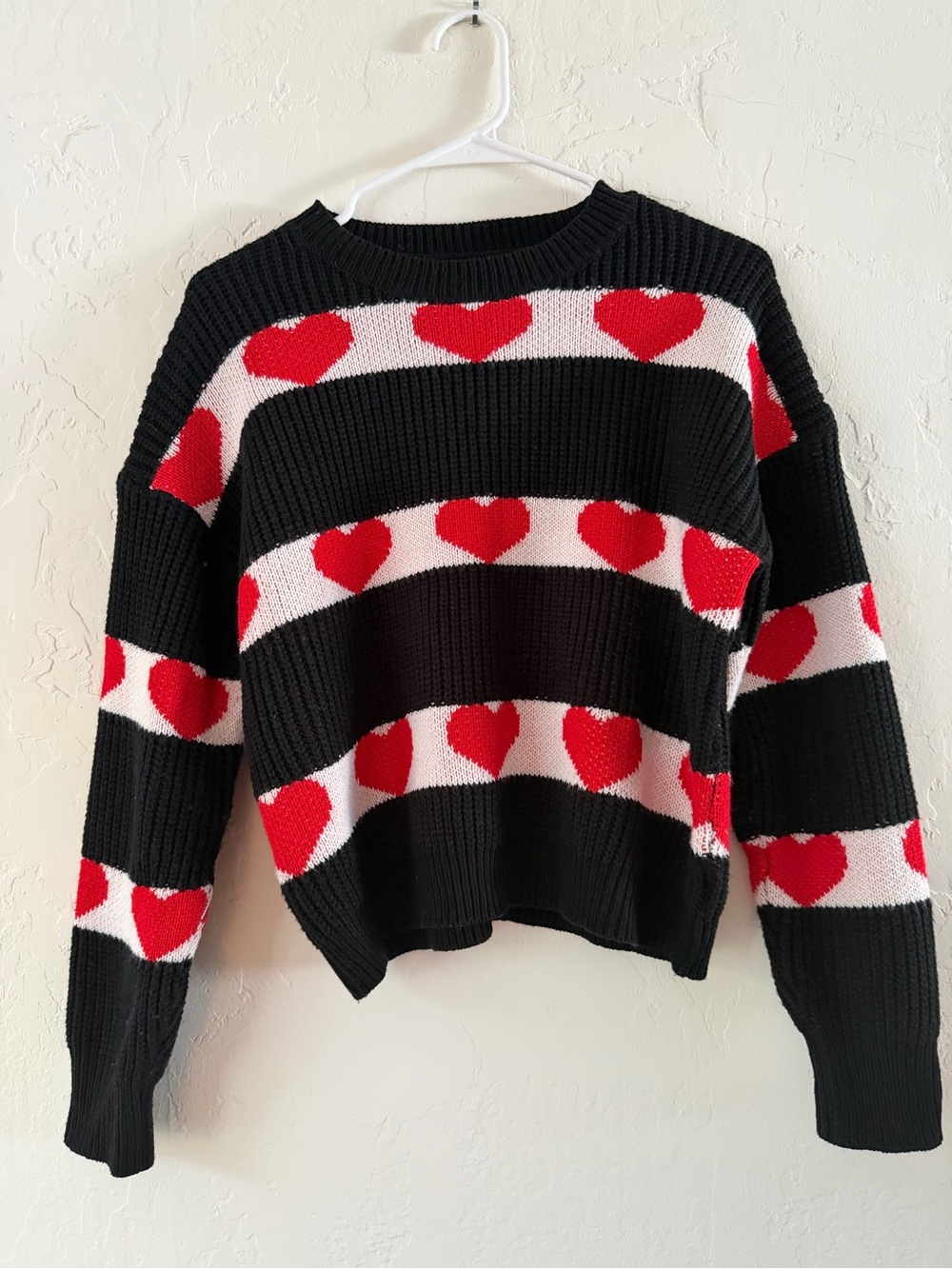 Vintage Black Sweater with Red Heart Stripes - Women S/M